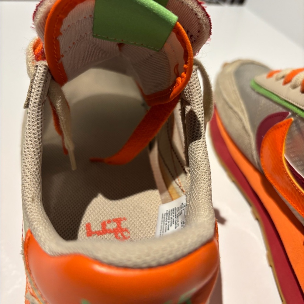Nike LDWaffle x sacai x CLOT
Orange Blaze - Picture 5 of 12